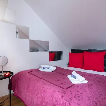 Stylish Duplex By Wagnerstays Διαμέρισμα