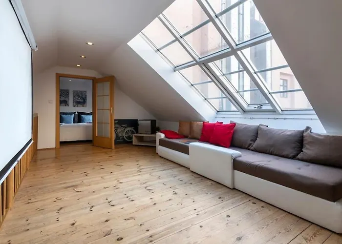 Stylish Duplex By Wagnerstays Apartmán
