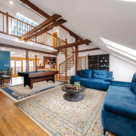 Apartment 5bd Duplex - Billiard - Cinema -