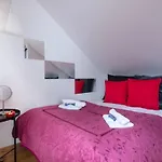 Stylish Duplex By Wagnerstays Daire