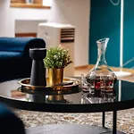 Stylish Duplex By Wagnerstays Prag