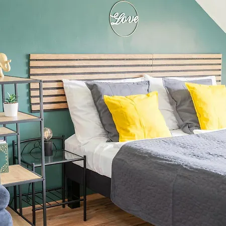 Апартаменты Stylish Duplex By Wagnerstays *