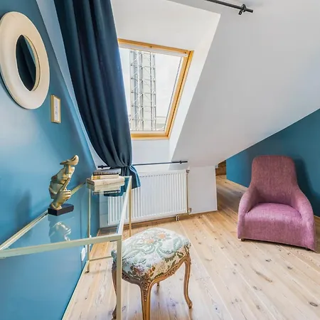 Apartment Stylish Duplex By Wagnerstays Prag